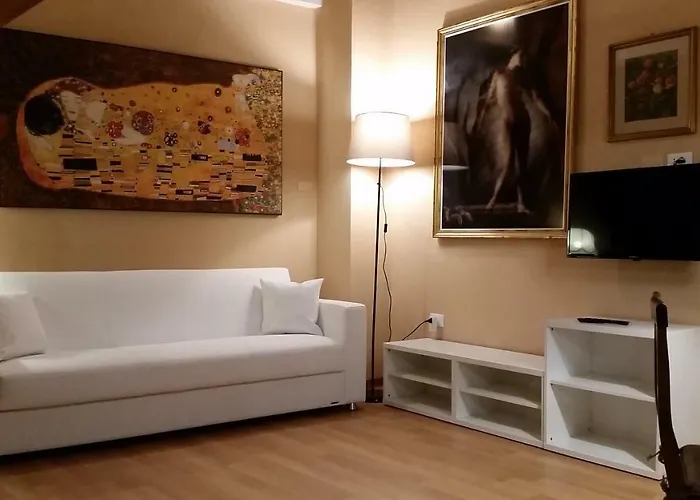 Pratello Гостевой дом Болонья